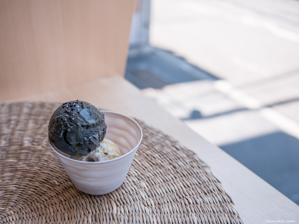 世界第一濃芝麻冰淇淋-GOMAYA KUKI,濃縮9000粒胡麻美味,東京原宿表參道甜食推薦